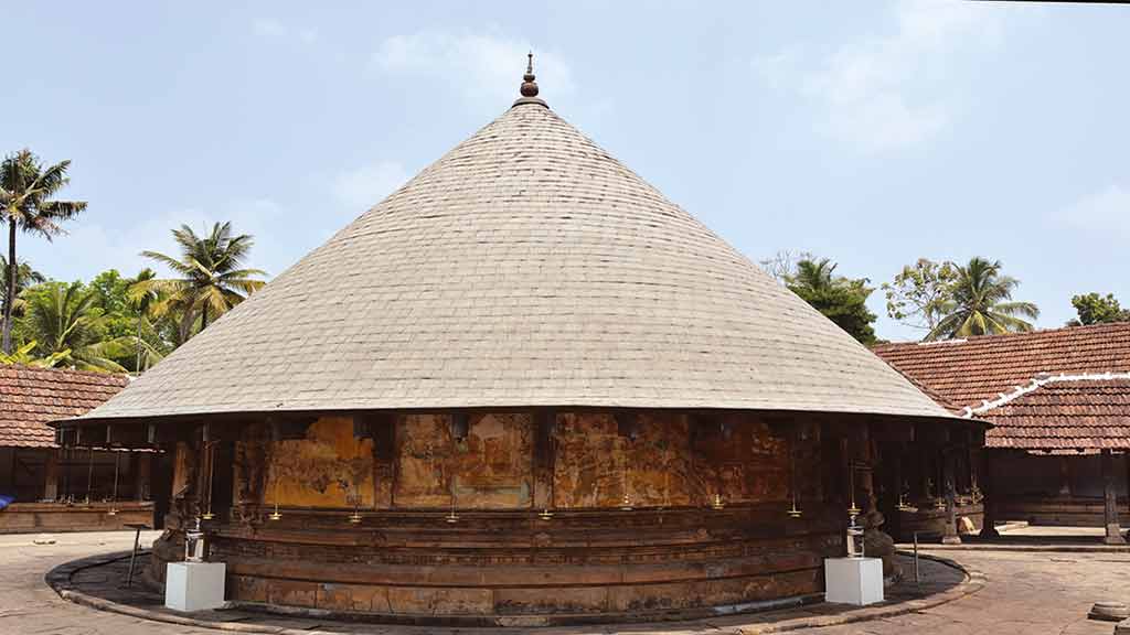 Sivanarayana Temple, Thirunayathode